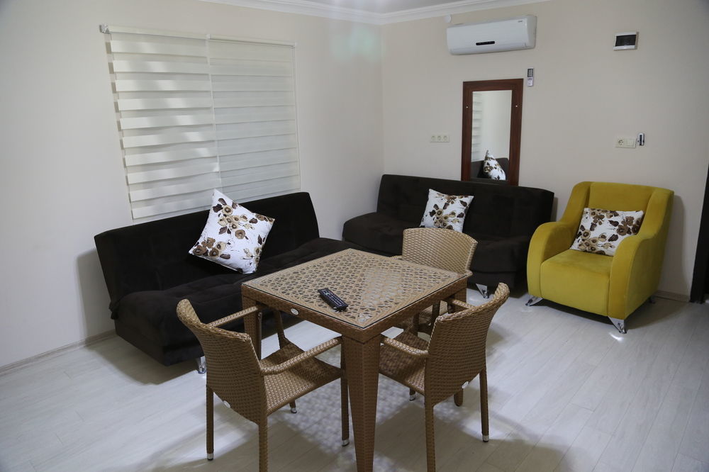 Hotel Sahi Divan 2*